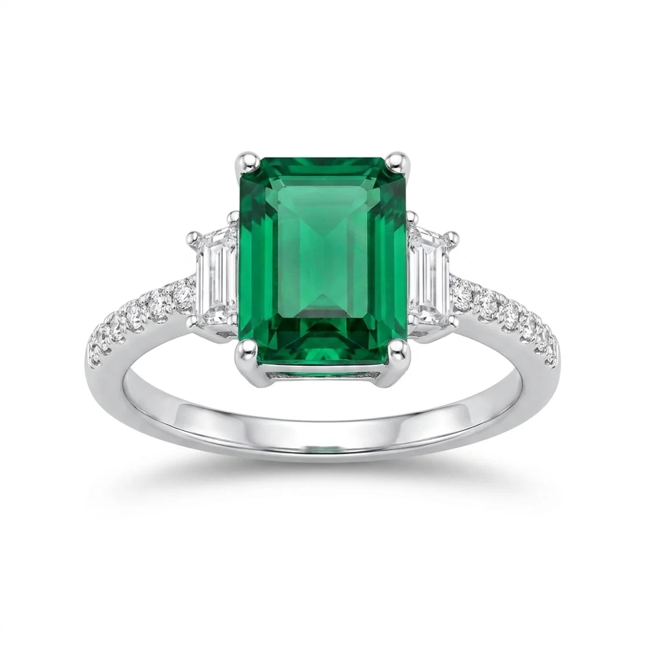 925 Silver Ring with a Rectangular Green Stone and Sparkling Details
