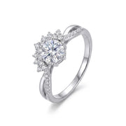 925 Silver Ring with Delicate Crown Details