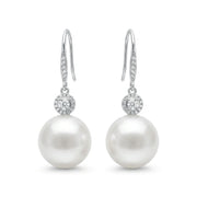 Long 925 Silver Earrings with Luminous Pearl Details