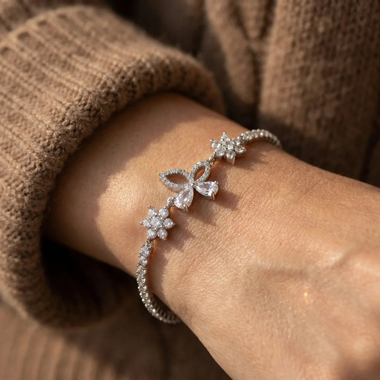 925 Silver Tennis Bracelet with a Sparkling Butterfly