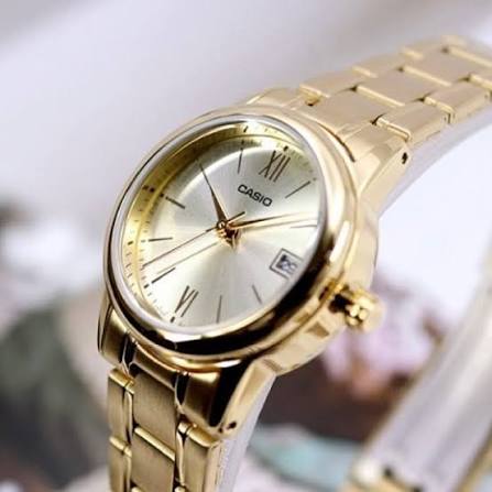 Casio Champagne Dial Gold-tone Bracelet Women's Watch