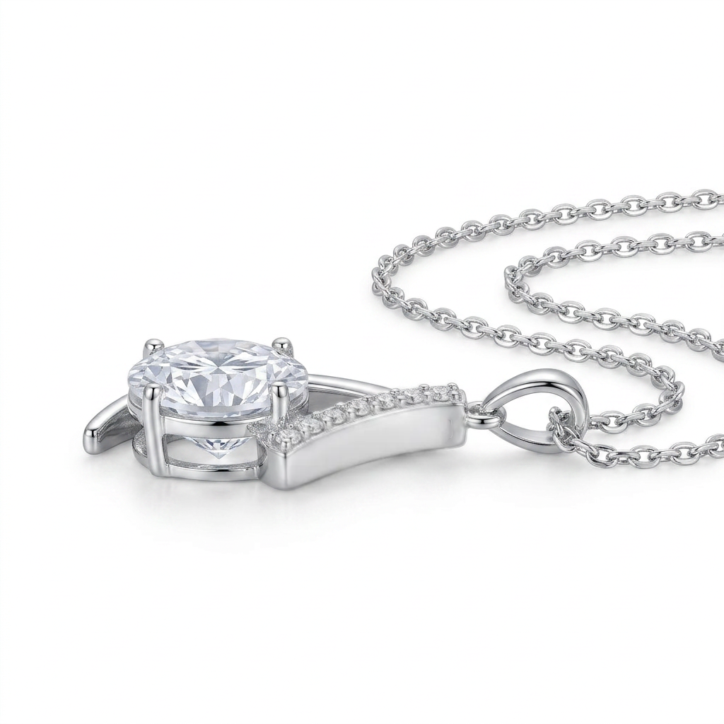 925 Silver Sparkling Gem Necklace