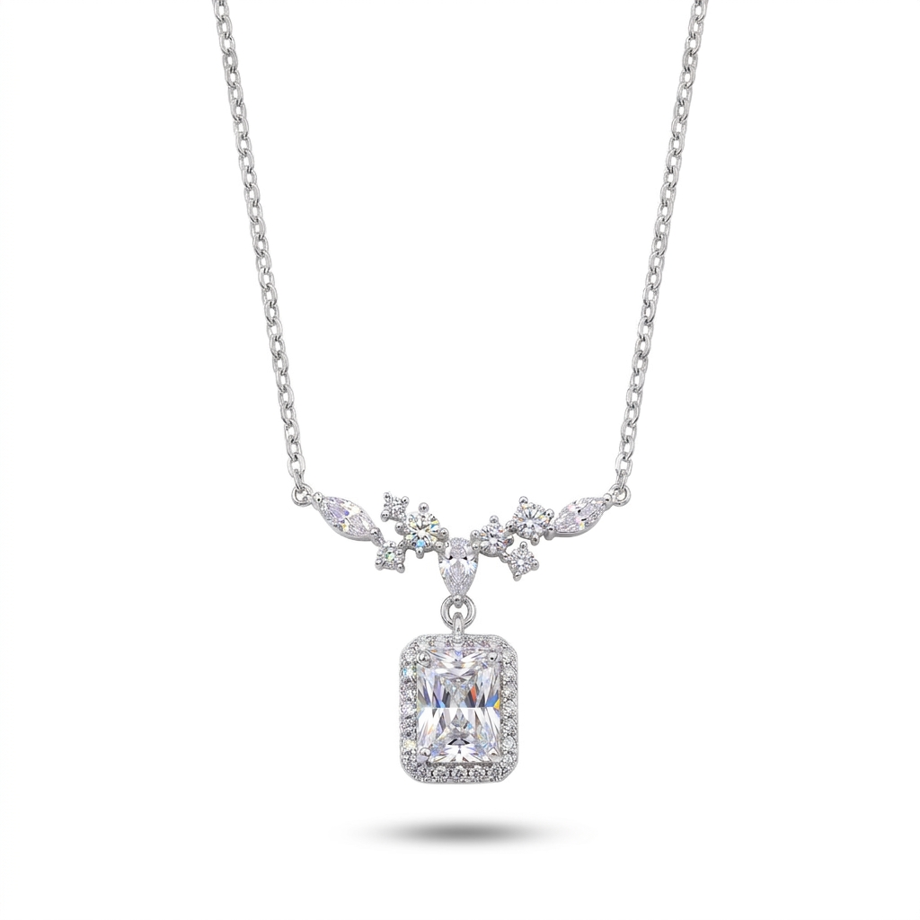925 Silver Delicate Necklace with a Dangling Rectangular Stone