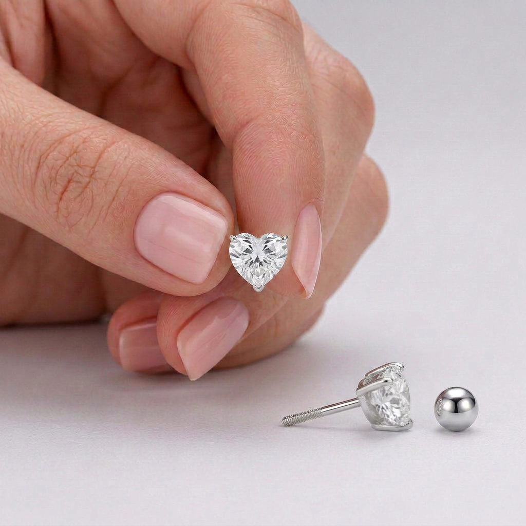 925 Sterling Silver Heart-Shaped Earrings