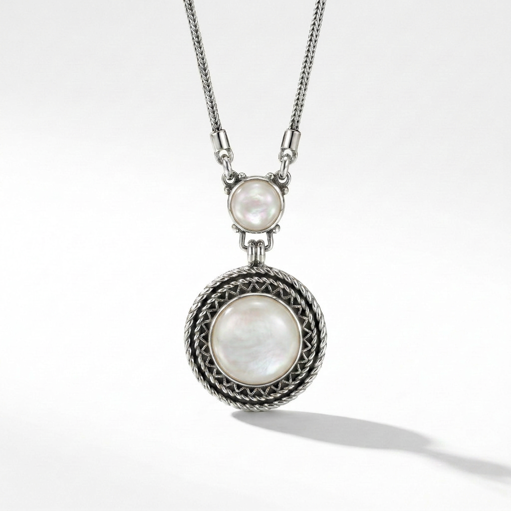 925 Silver Necklace with Round Mother of Pearl Stone
