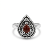 925 Silver Heritage-Inspired Ring with a Teardrop Agate Stone