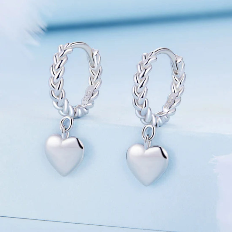 حلق فضة عيار 925 متدلّي بدلاية قلب