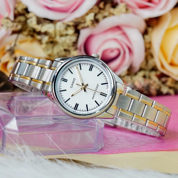 LTP-V005SG-7AUDF - Casio Women's Stainless Steel Watch